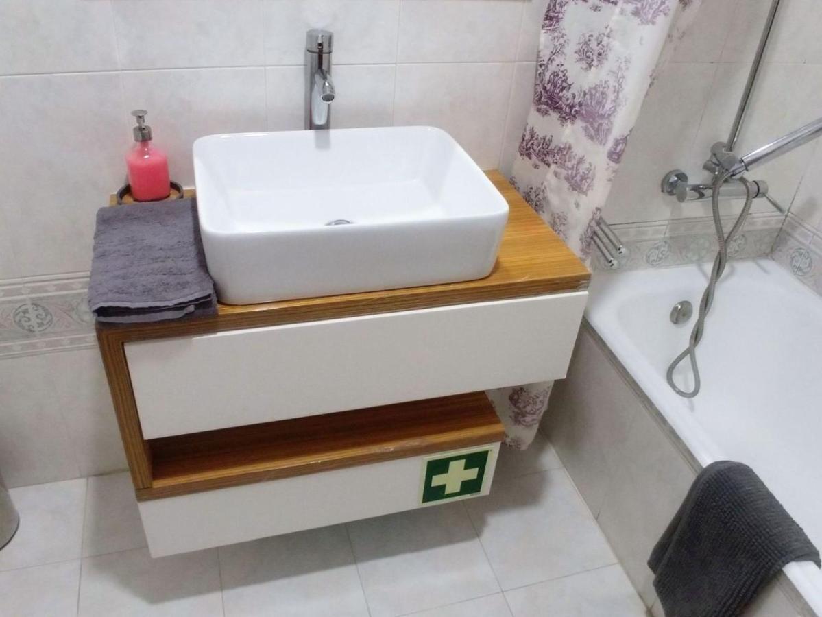 Be Local - Apartment With 3 Bedroom Near Oriente Station In Lisboa Rom bilde